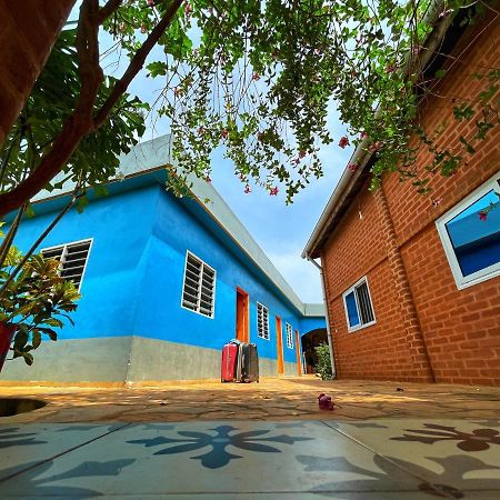 Maison Charlotte Forever Chambre D'Hotes Chez Un Couple Belgo Togolais Lome Ngoại thất bức ảnh